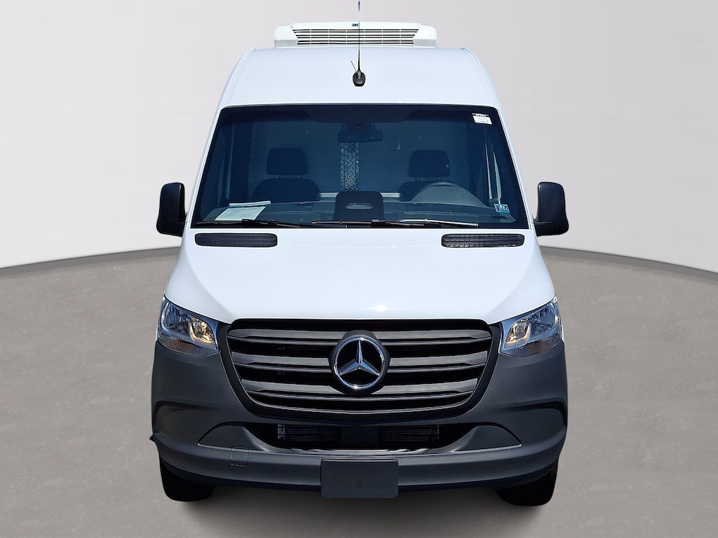 New 2026 Mercedes-Benz Sprinter 2500 Standard Roof 4-Cyl Diesel Van Cargo Van