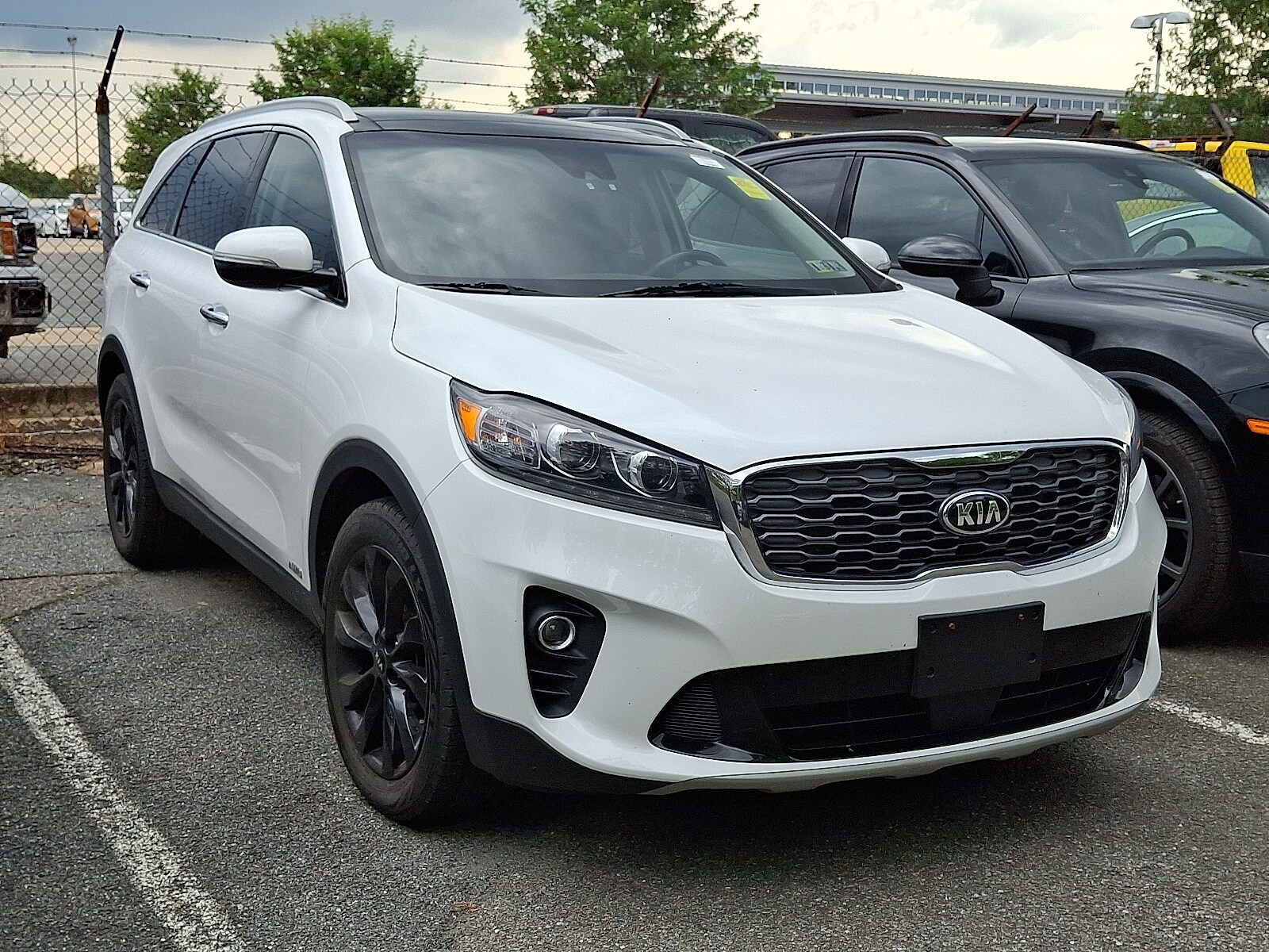2020 Kia Sorento EX photo 2