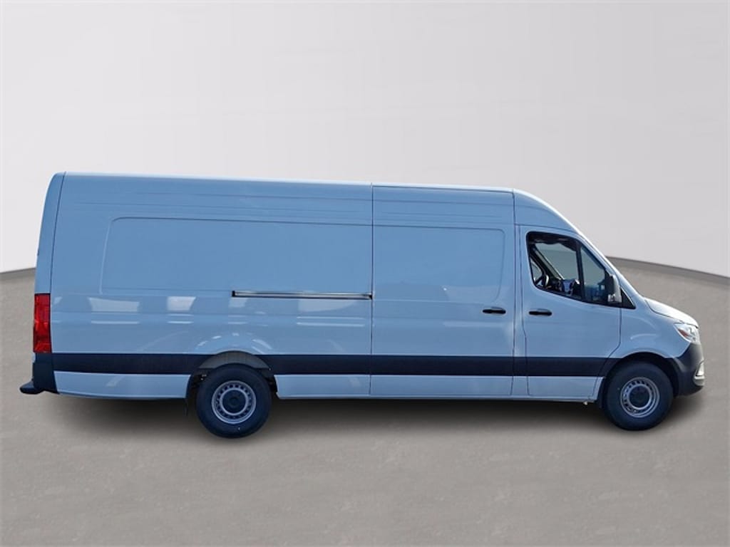 New 2025 Mercedes-Benz Sprinter 2500 High Roof 4-Cyl Diesel HO Van Extended Cargo Van
