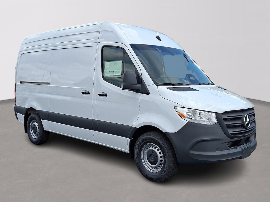 New 2025 Mercedes-Benz Sprinter 2500 Standard Roof 4-Cyl Diesel Van Cargo Van