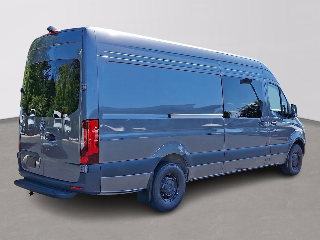 New 2025 Mercedes-Benz Sprinter 2500 High Roof 4-Cyl Diesel HO Van Crew Van