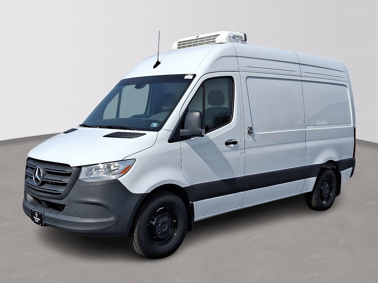 2024 Mercedes-Benz Sprinter 2500 144 WB HO's photo