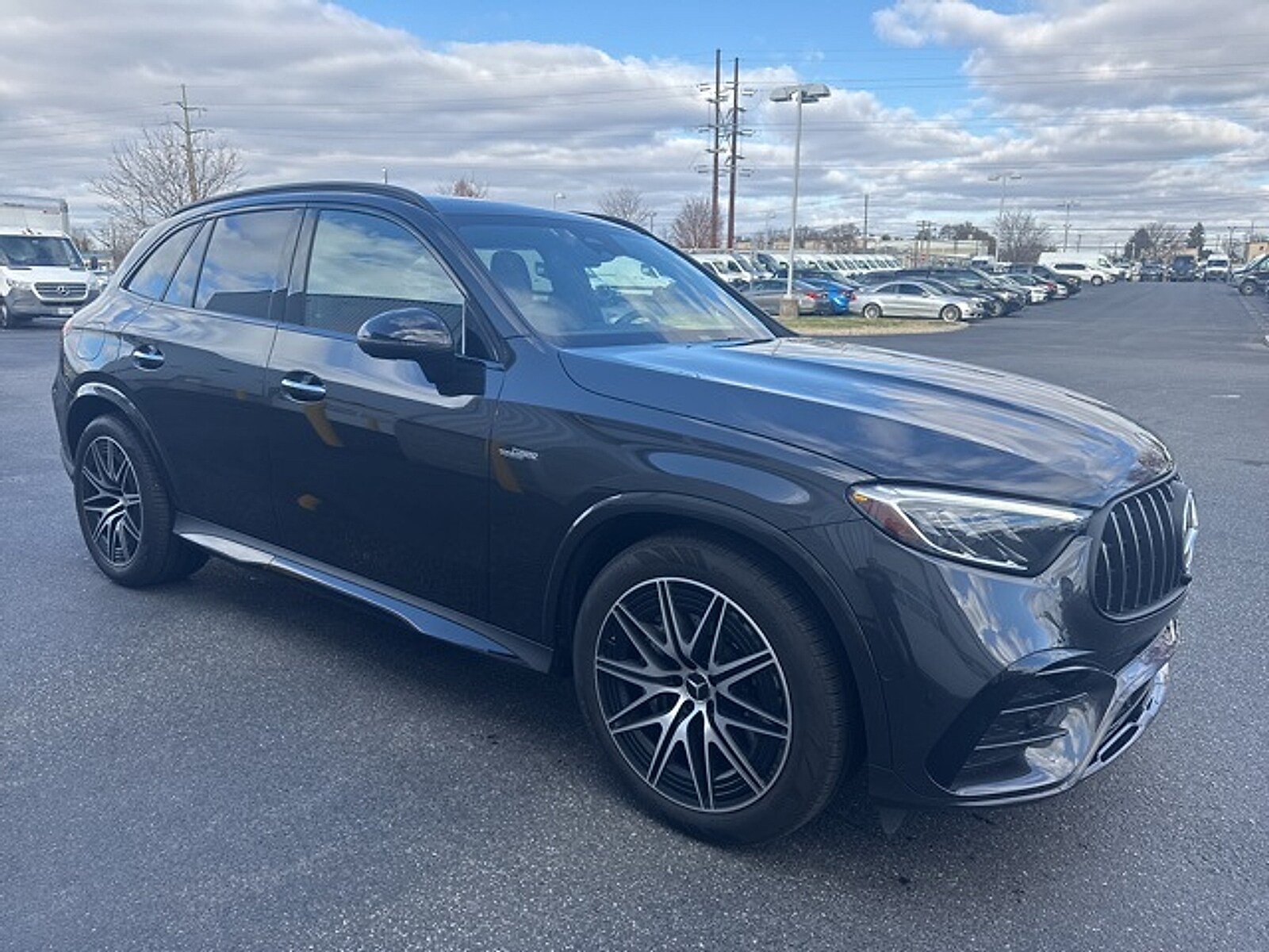 2024 Mercedes Benz GLC AMG 43 4MATIC photo 4