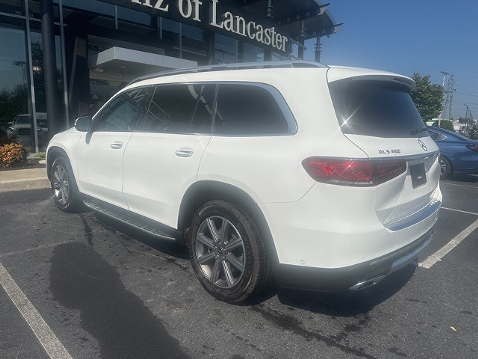 2022 Mercedes Benz GLS 450 4MATIC photo 2