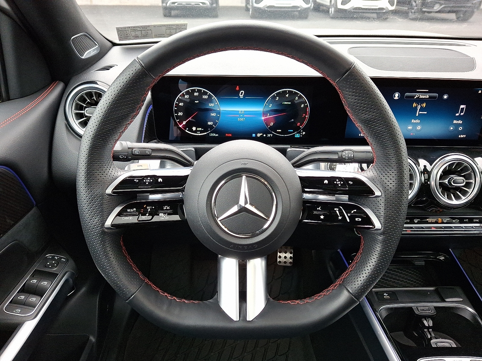 2025 Mercedes-Benz GLB Base - Photo 20