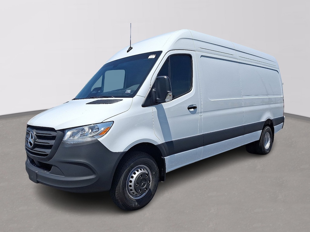 New 2025 Mercedes-Benz Sprinter 3500XD High Roof 4-Cyl Diesel HO Van Cargo Van