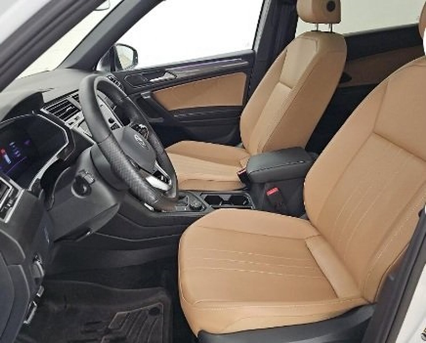 2024 Volkswagen Tiguan SE R-Line Black photo 2