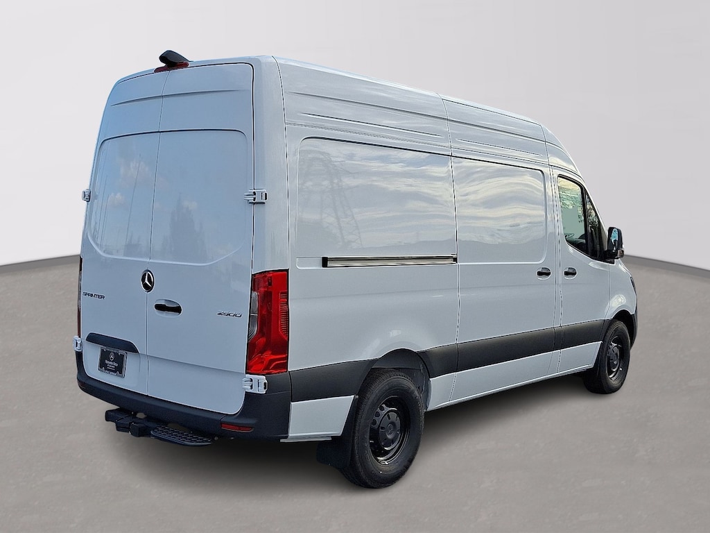 New 2025 Mercedes-Benz Sprinter 2500 Standard Roof 4-Cyl Diesel Van Cargo Van