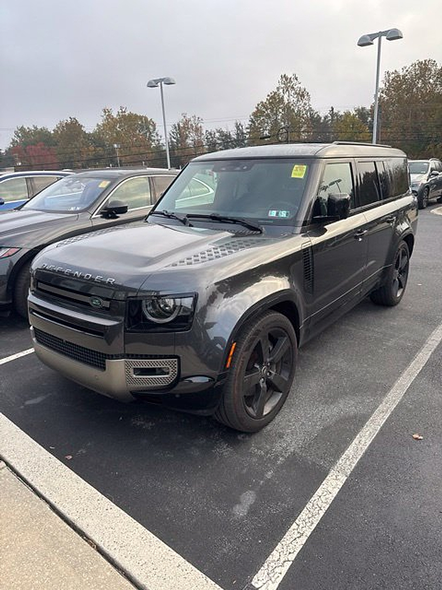 Used 2025 Land Rover Defender X-Dynamic SE SUV