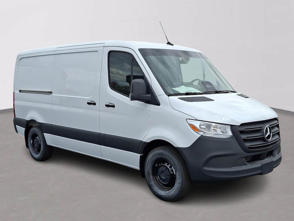 New 2025 Mercedes-Benz Sprinter 2500 Standard Roof 4-Cyl Diesel Van Cargo Van