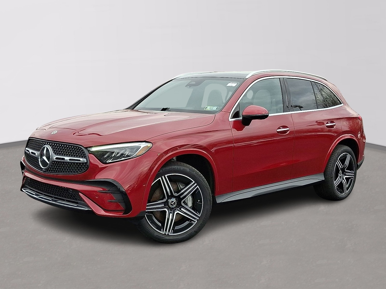 2025 Mercedes-Benz GLC Base's photo