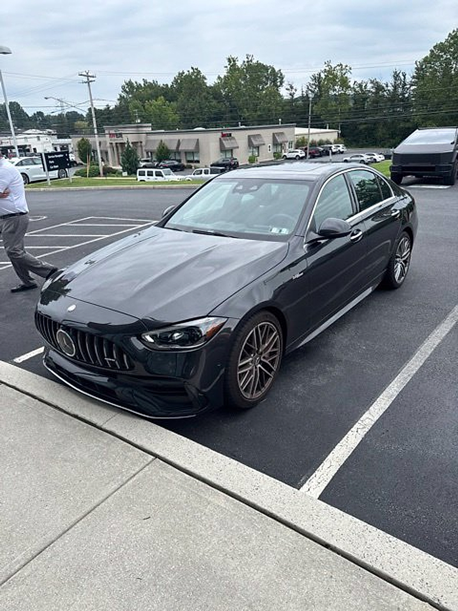 2024 Mercedes-Benz AMG C 43