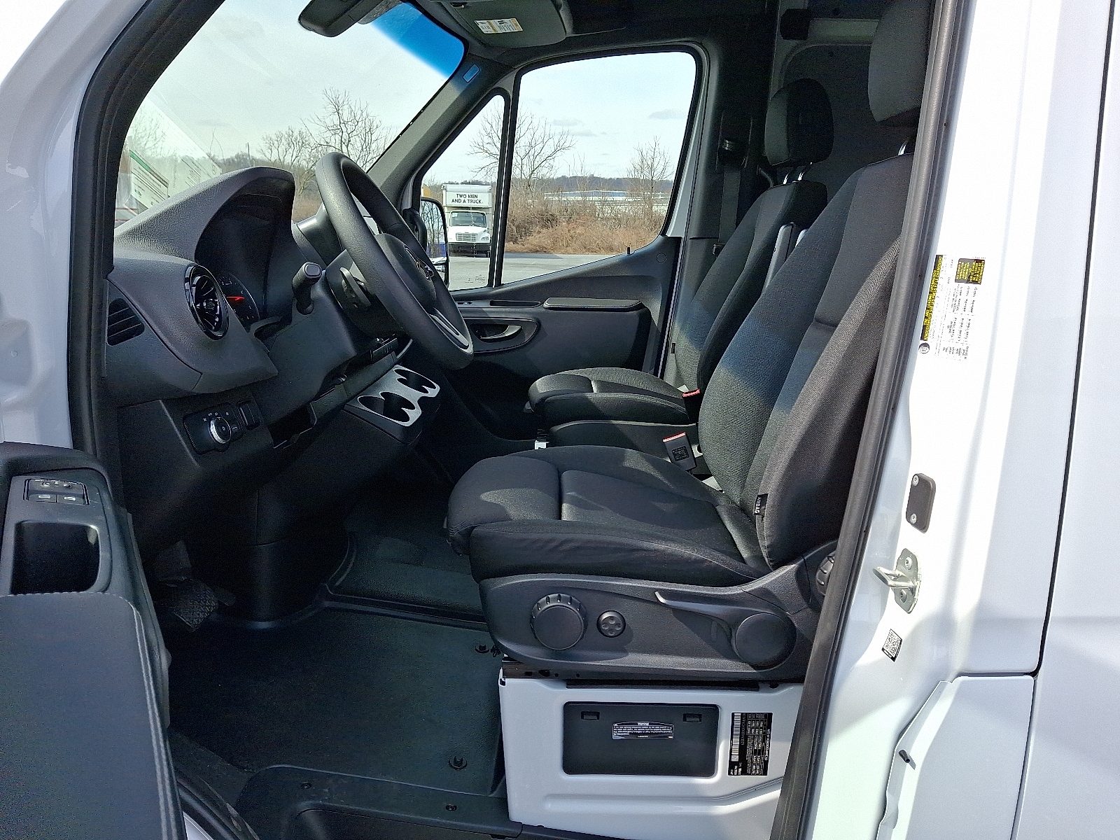 2024 Mercedes-Benz Sprinter Cargo Van Base - Photo 15