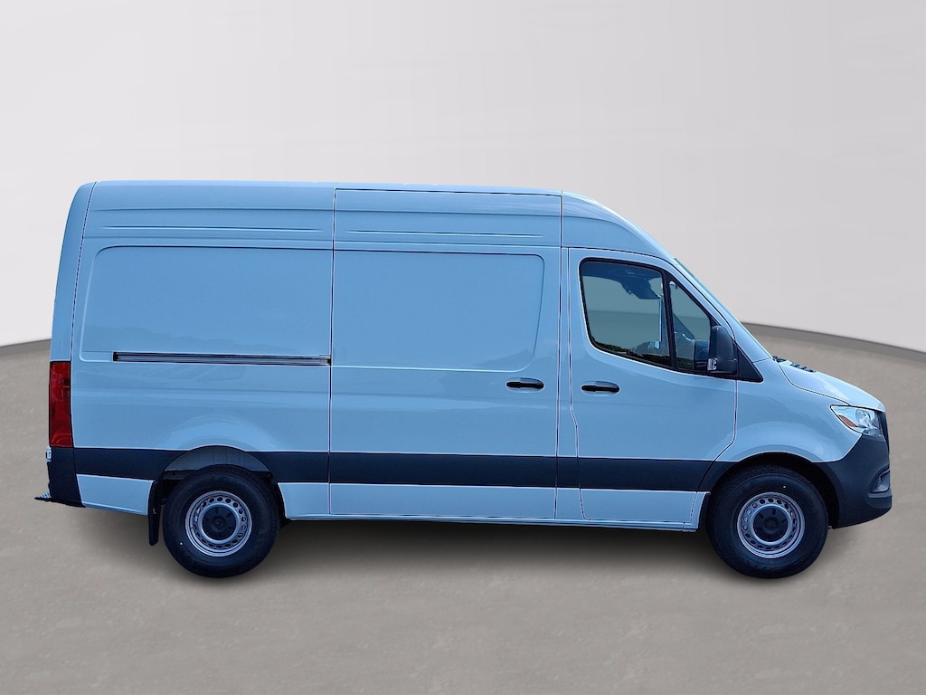 New 2025 Mercedes-Benz Sprinter 2500 Standard Roof 4-Cyl Diesel Van Cargo Van