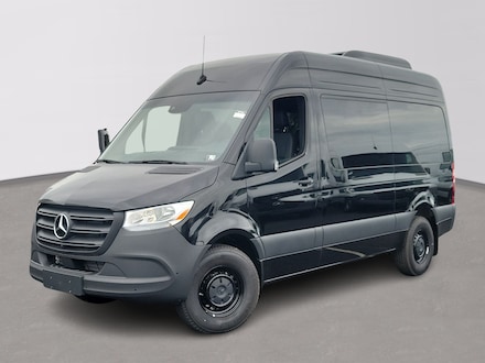 2024 Mercedes-Benz Sprinter Passenger Van Standard Roof 4-Cyl Diesel HO Van