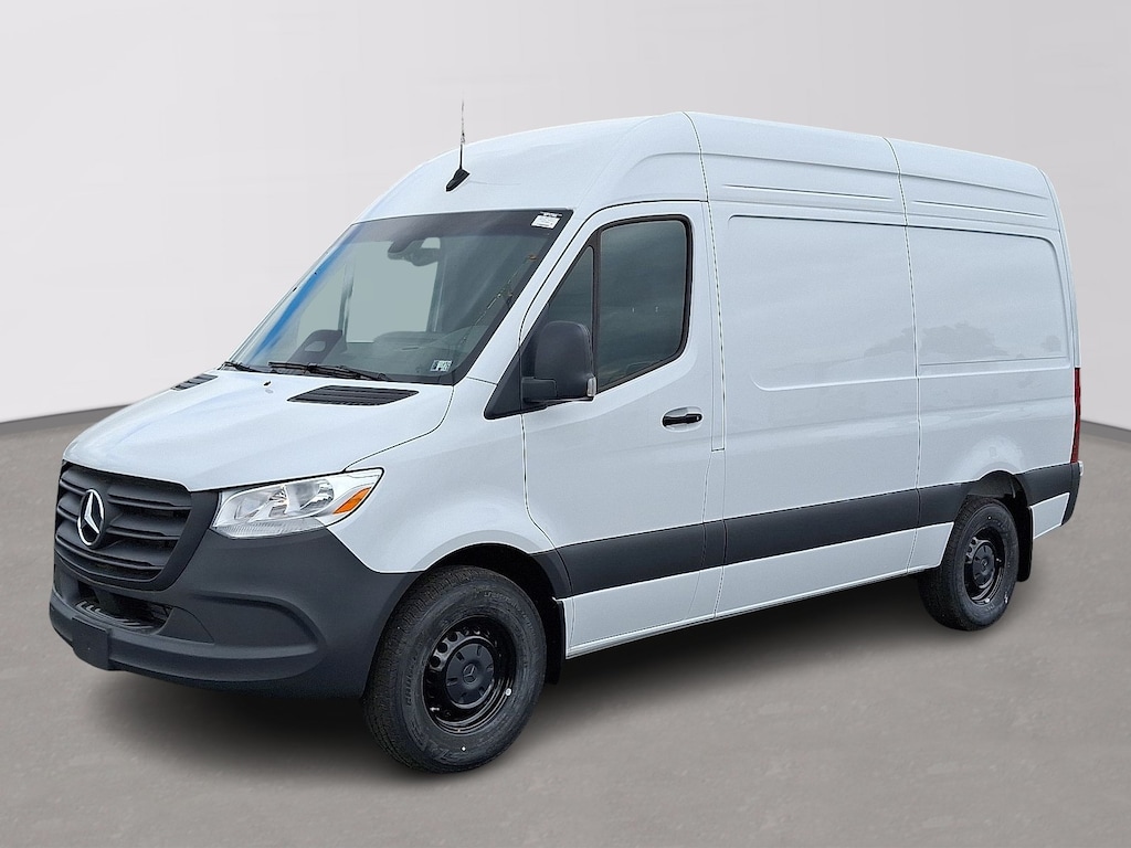 New 2025 Mercedes-Benz Sprinter 2500 Standard Roof 4-Cyl Diesel Van Cargo Van