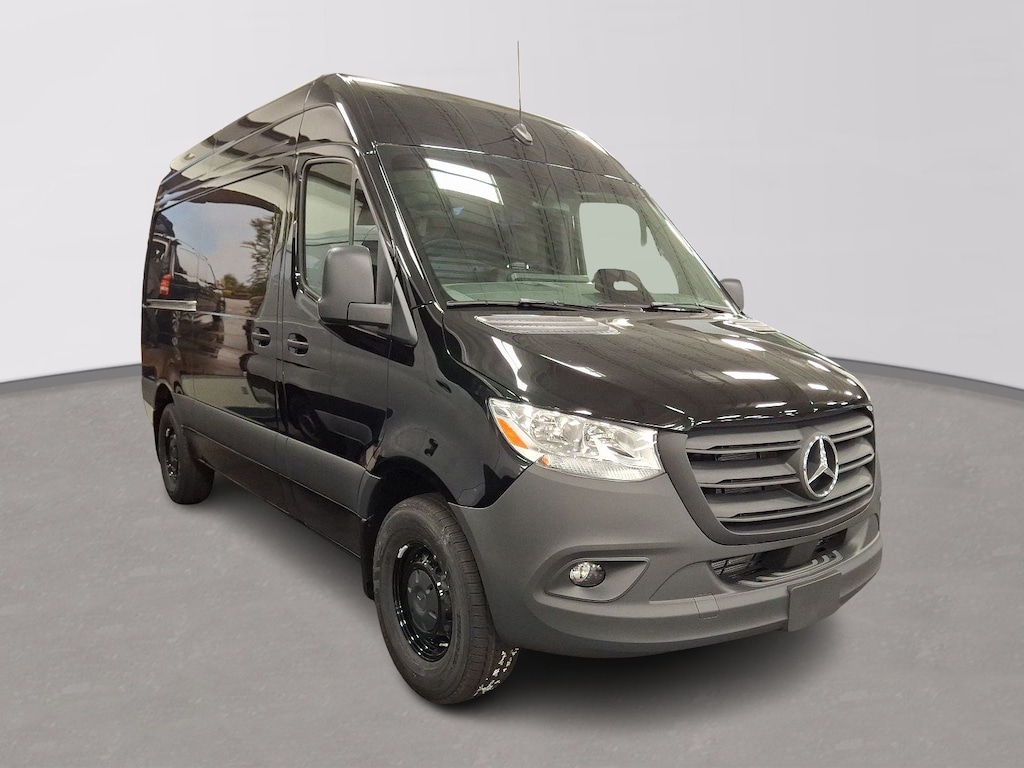 New 2025 Mercedes-Benz Sprinter 2500 Standard Roof 4-Cyl Diesel Van Cargo Van