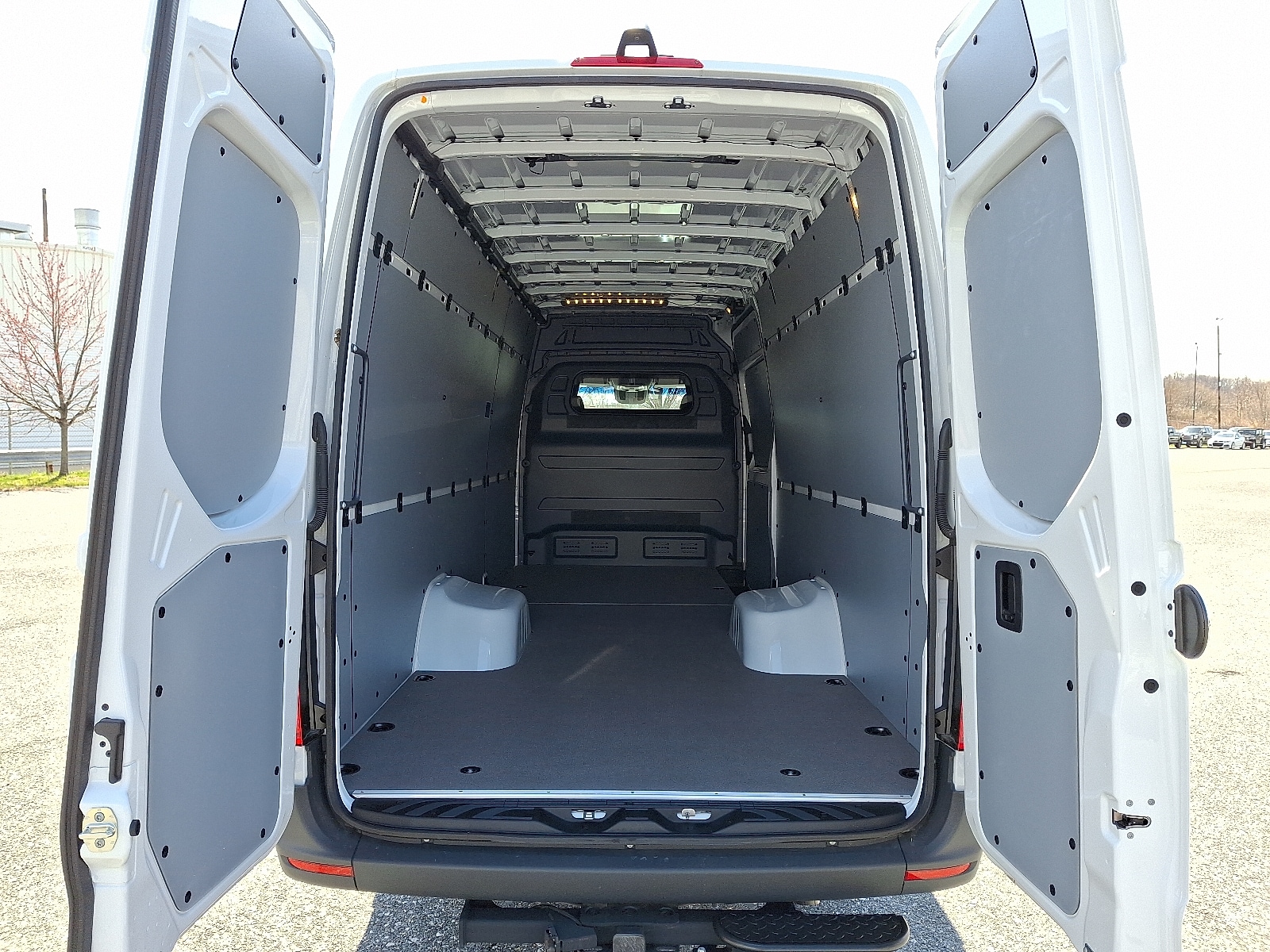 2024 Mercedes-Benz Sprinter Cargo Van Base - Photo 8