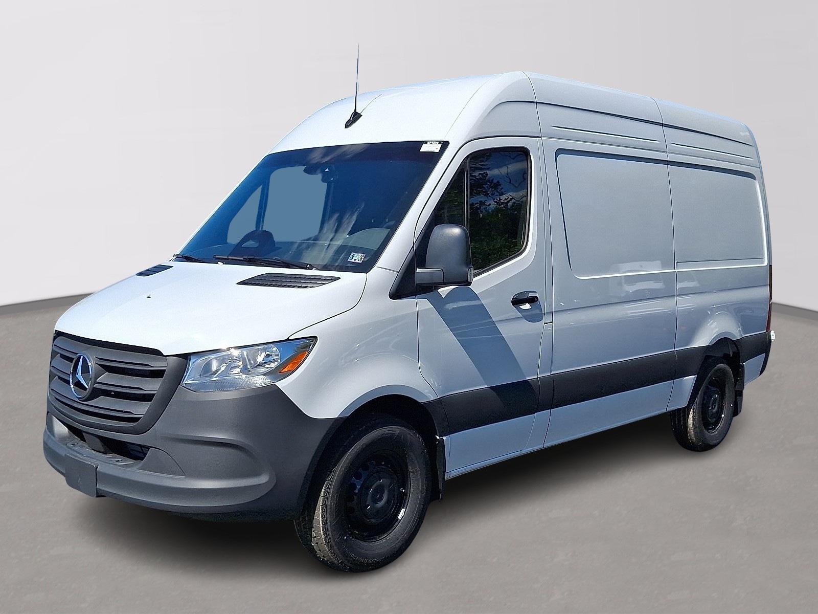 2025 Mercedes-Benz Sprinter Cargo Van Base's photo