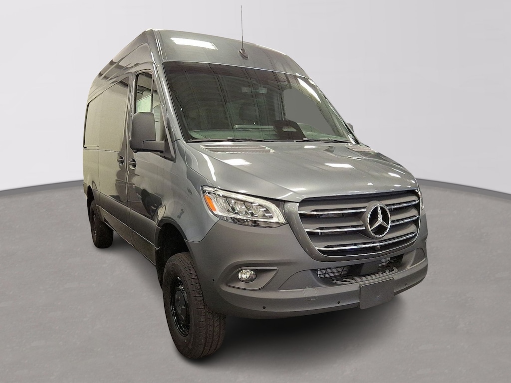 New 2025 Mercedes-Benz Sprinter 2500 Standard Roof 4-Cyl Diesel HO Van Crew Van