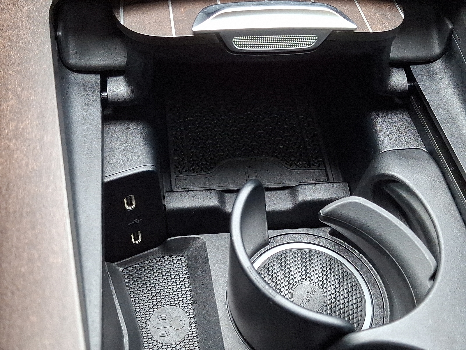 2025 Mercedes-Benz E-Class E350 - Photo 23