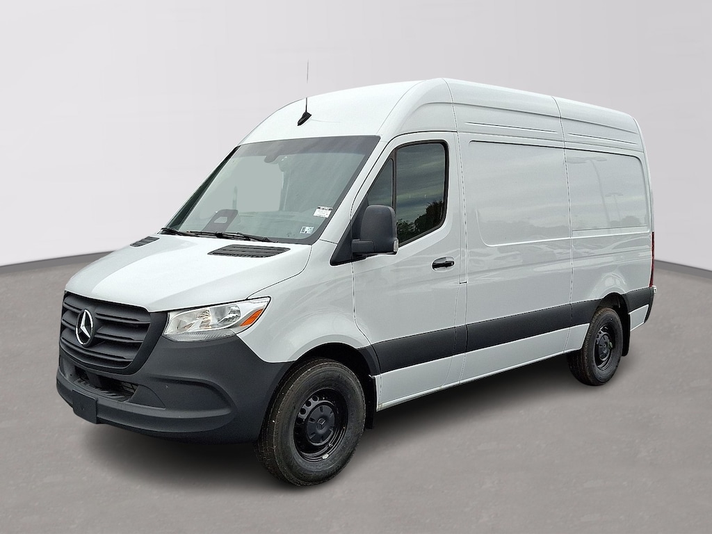 New 2025 Mercedes-Benz Sprinter 2500 Standard Roof 4-Cyl Diesel Van Cargo Van