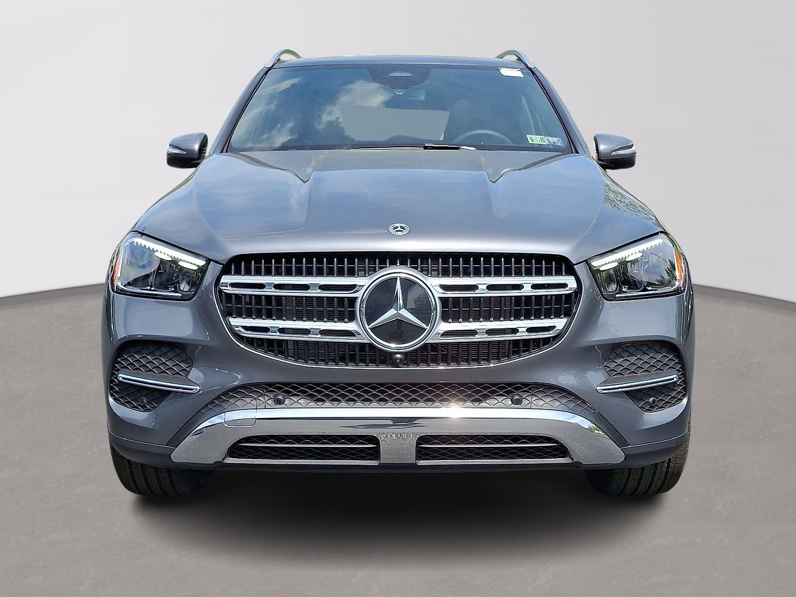 2025 Mercedes Benz GLE 350 4MATIC photo 2