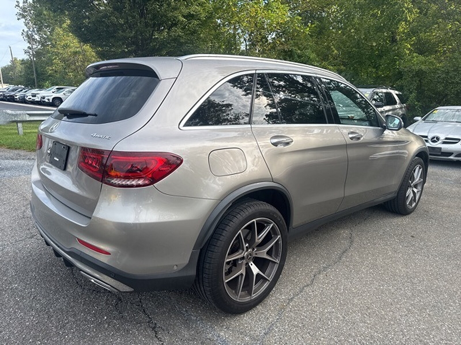 2020 Mercedes Benz GLC 300 4MATIC photo 3