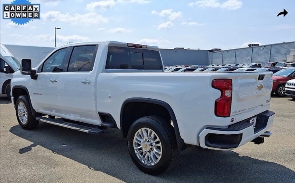 Used 2022 Chevrolet Silverado 3500HD High Country Truck Crew Cab