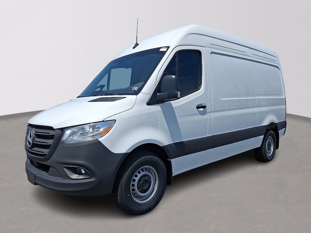New 2025 Mercedes-Benz Sprinter 2500 Standard Roof 4-Cyl Diesel HO Van Cargo Van