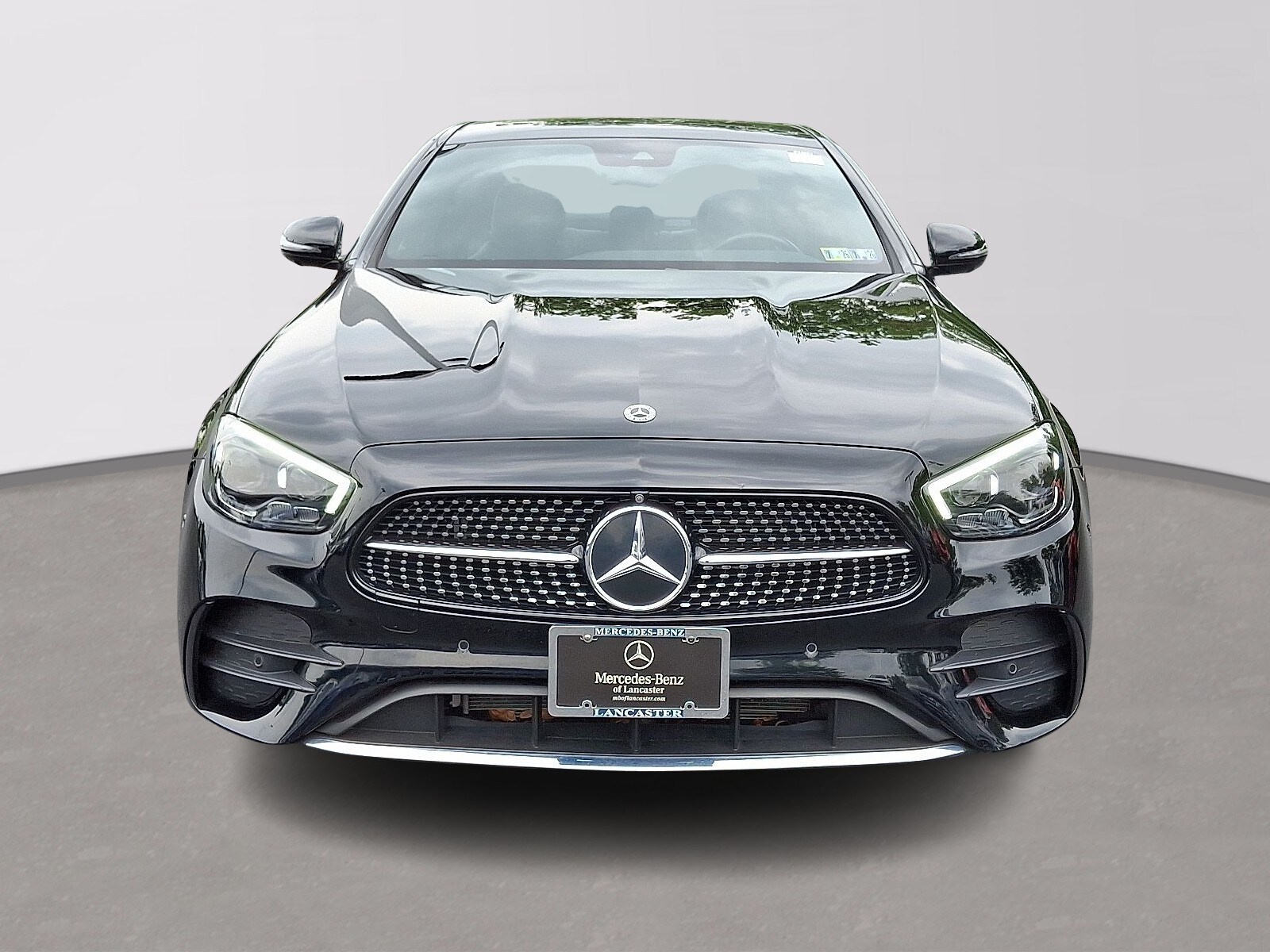 2022 Mercedes Benz E 350 4MATIC Sedan photo 3