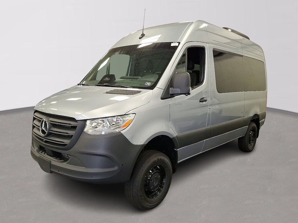 New 2025 Mercedes-Benz Sprinter 2500 Standard Roof 4-Cyl Diesel HO Van Passenger Van