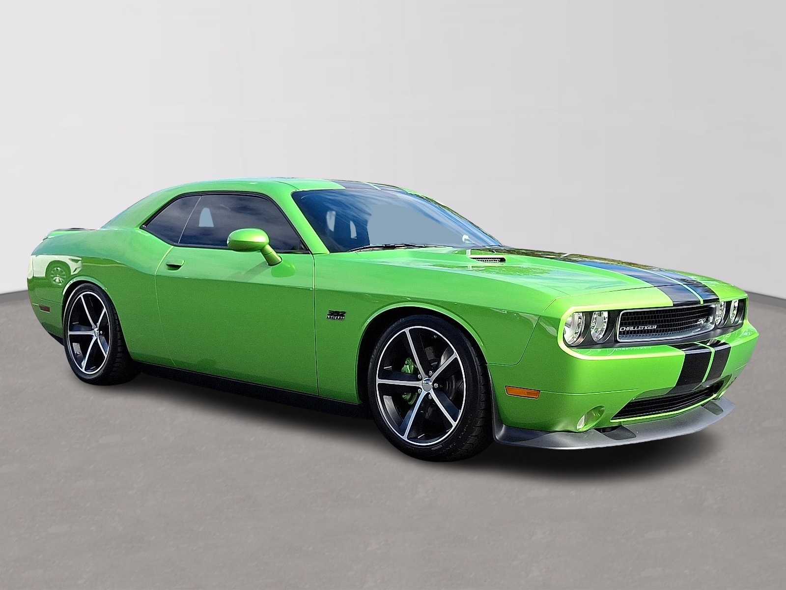 2011 Dodge Challenger SRT8 photo 3