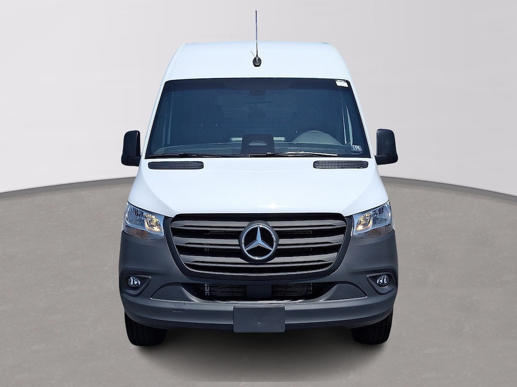 New 2025 Mercedes-Benz Sprinter 2500 Standard Roof 4-Cyl Diesel HO Van Cargo Van