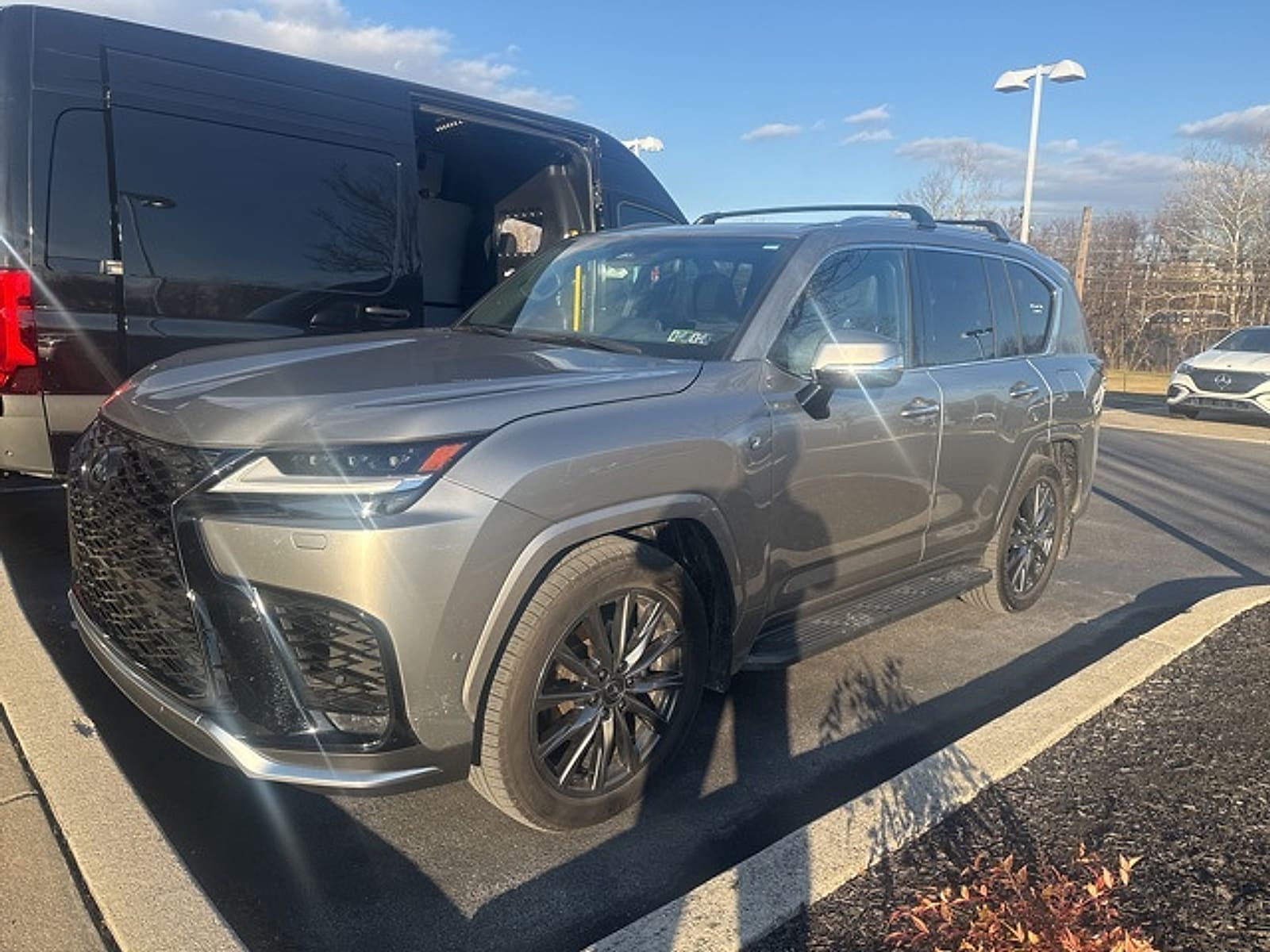 2025 Lexus LX F-Sport's photo