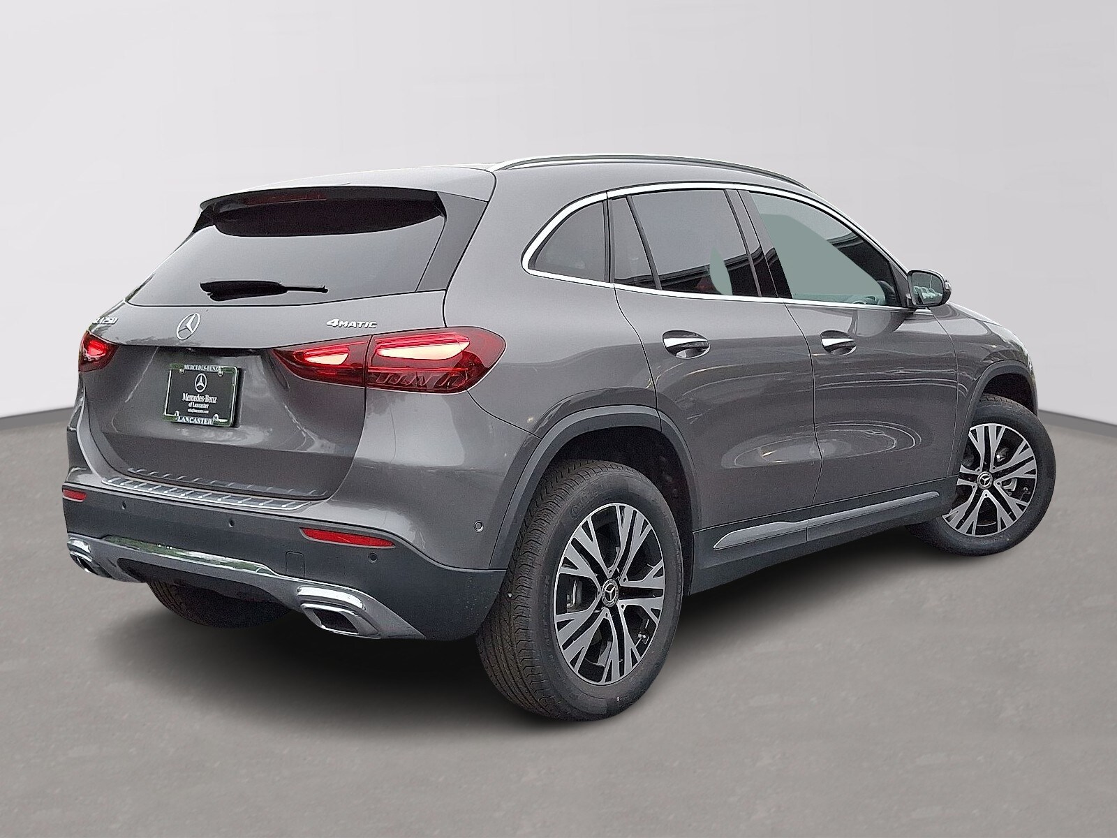 2026 Mercedes Benz GLA 250 4MATIC photo 4