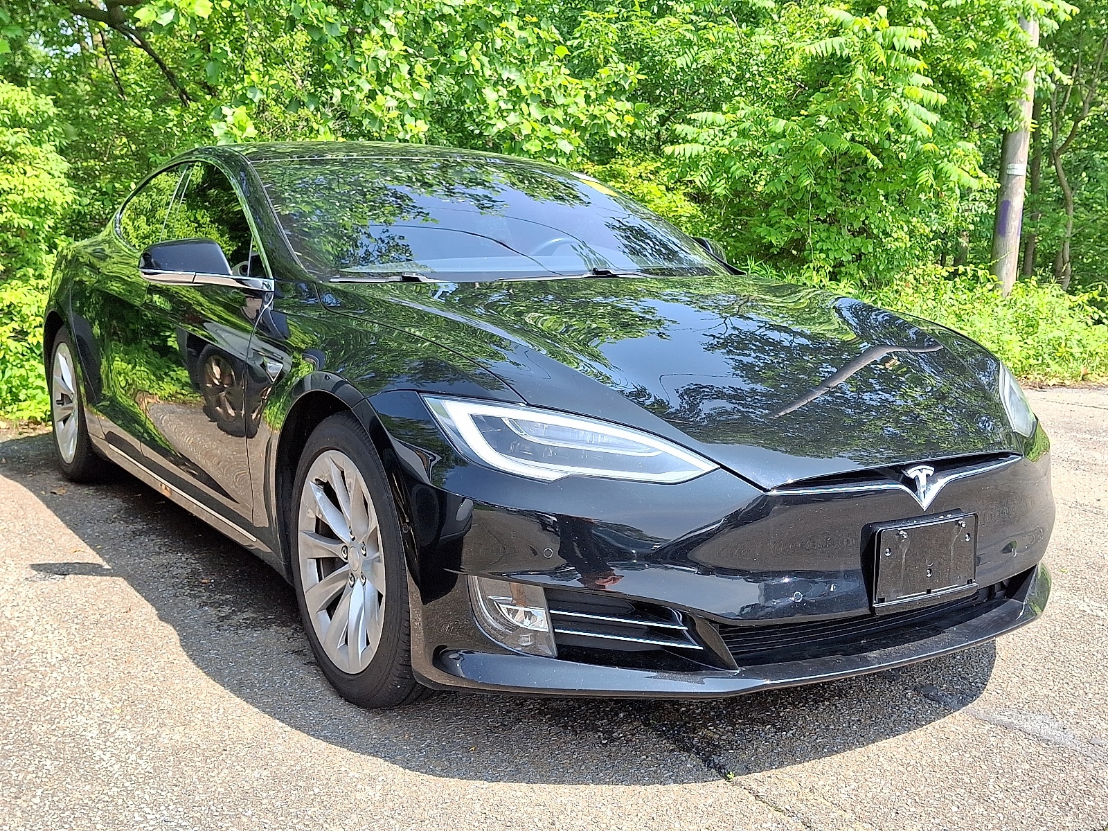 Used 2019 Tesla Model S 75D with VIN 5YJSA1E29KF304843 for sale in East Petersburg, PA