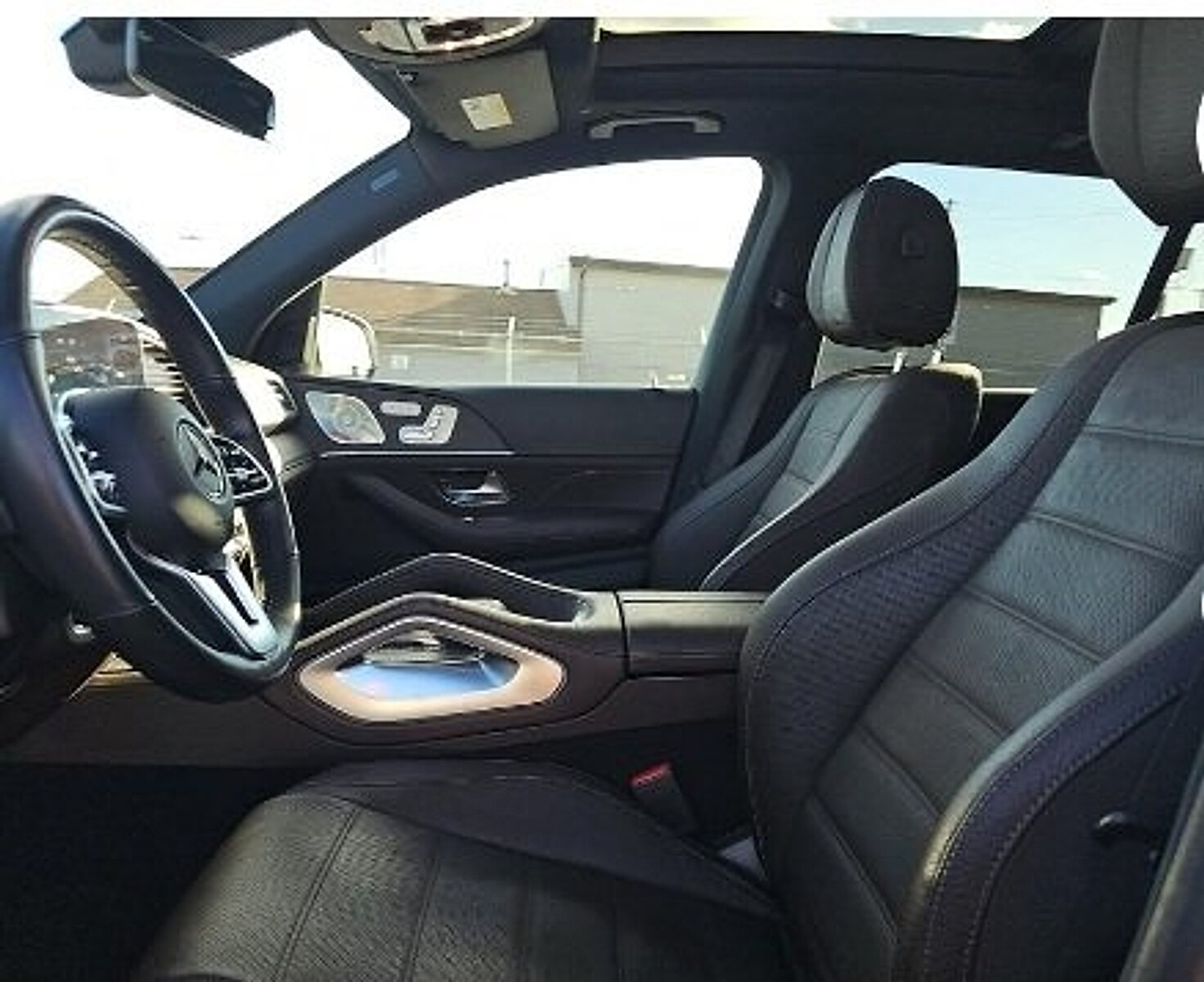 2023 Mercedes Benz GLE 350 4MATIC photo 2