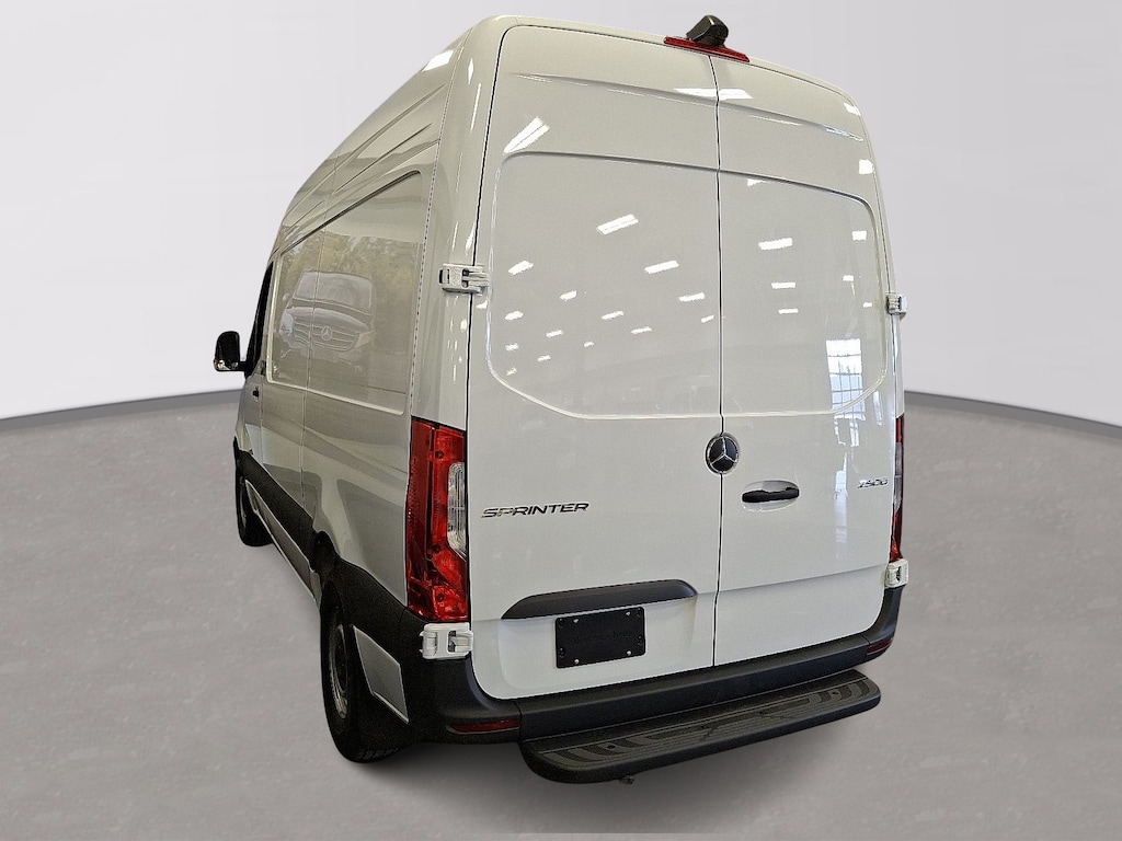 New 2026 Mercedes-Benz Sprinter 2500 Standard Roof 4-Cyl Diesel HO Van Cargo Van