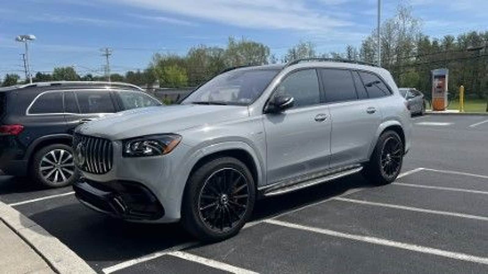 2026 Mercedes-Benz GLS AMG GLS 63's photo