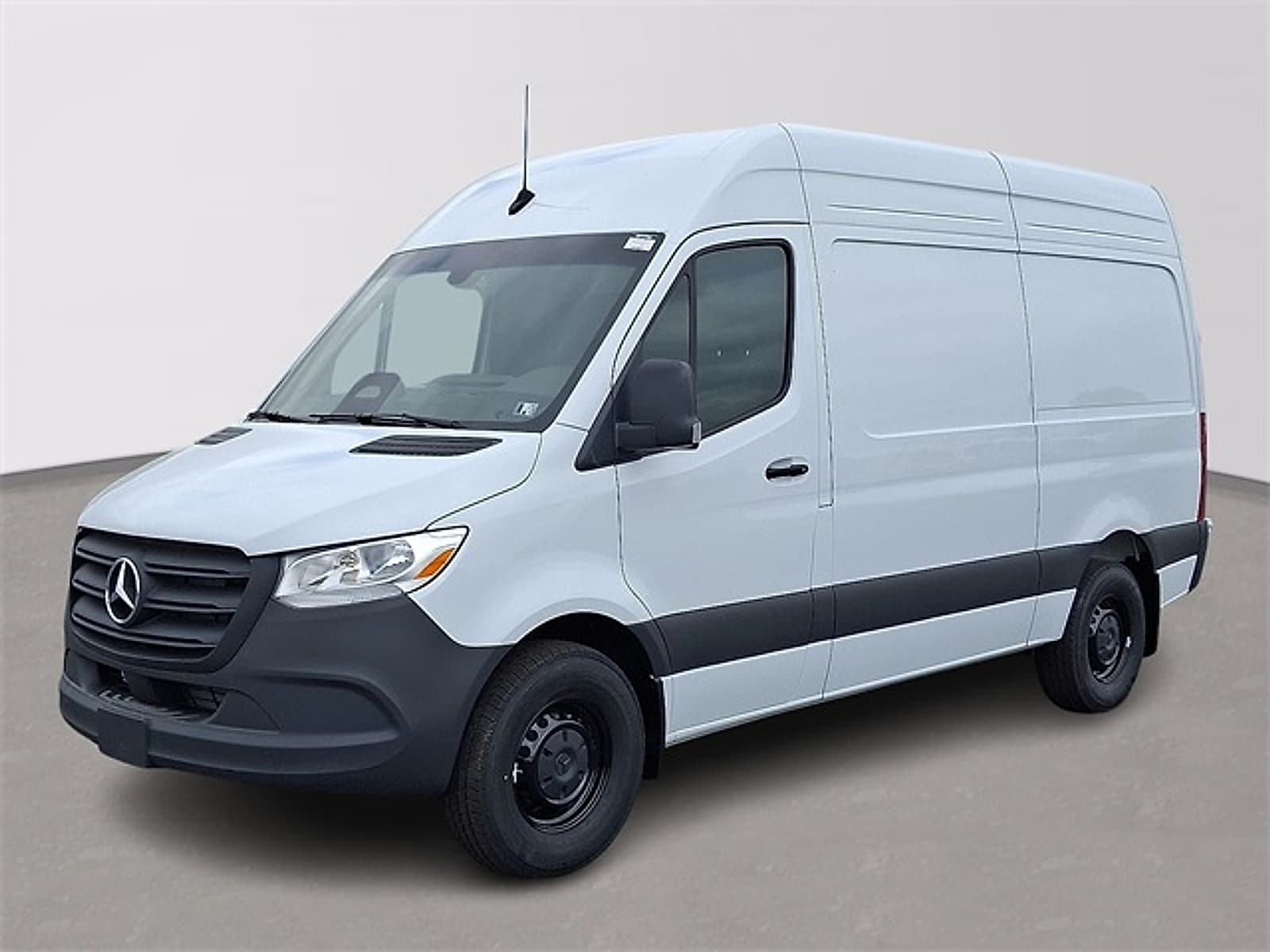2025 Mercedes-Benz Sprinter Cargo Van Base's photo