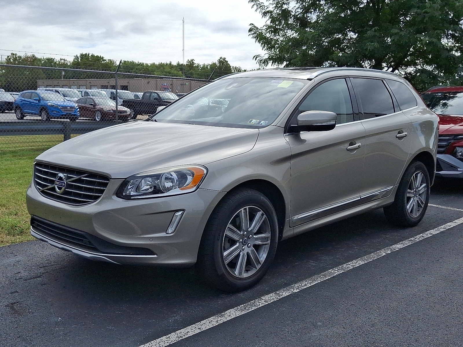 2016 Volvo XC60