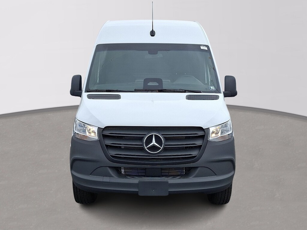 New 2025 Mercedes-Benz Sprinter 2500 Standard Roof 4-Cyl Diesel Van Cargo Van