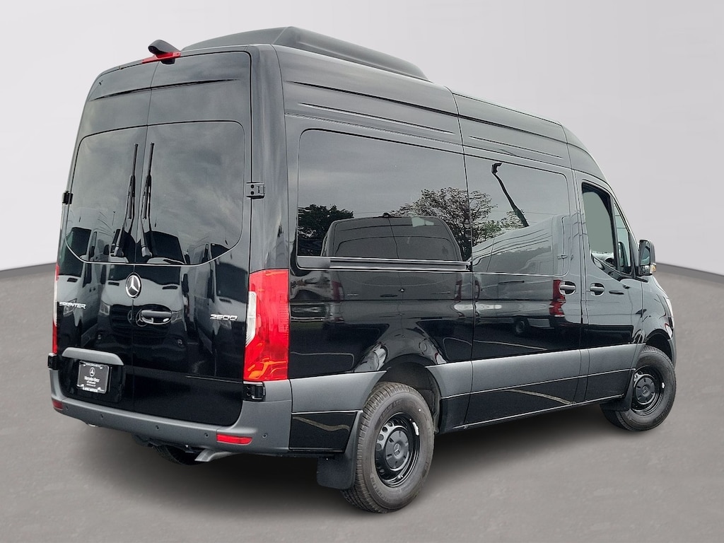New 2024 Mercedes-Benz Sprinter 2500 Standard Roof 4-Cyl Diesel HO Van