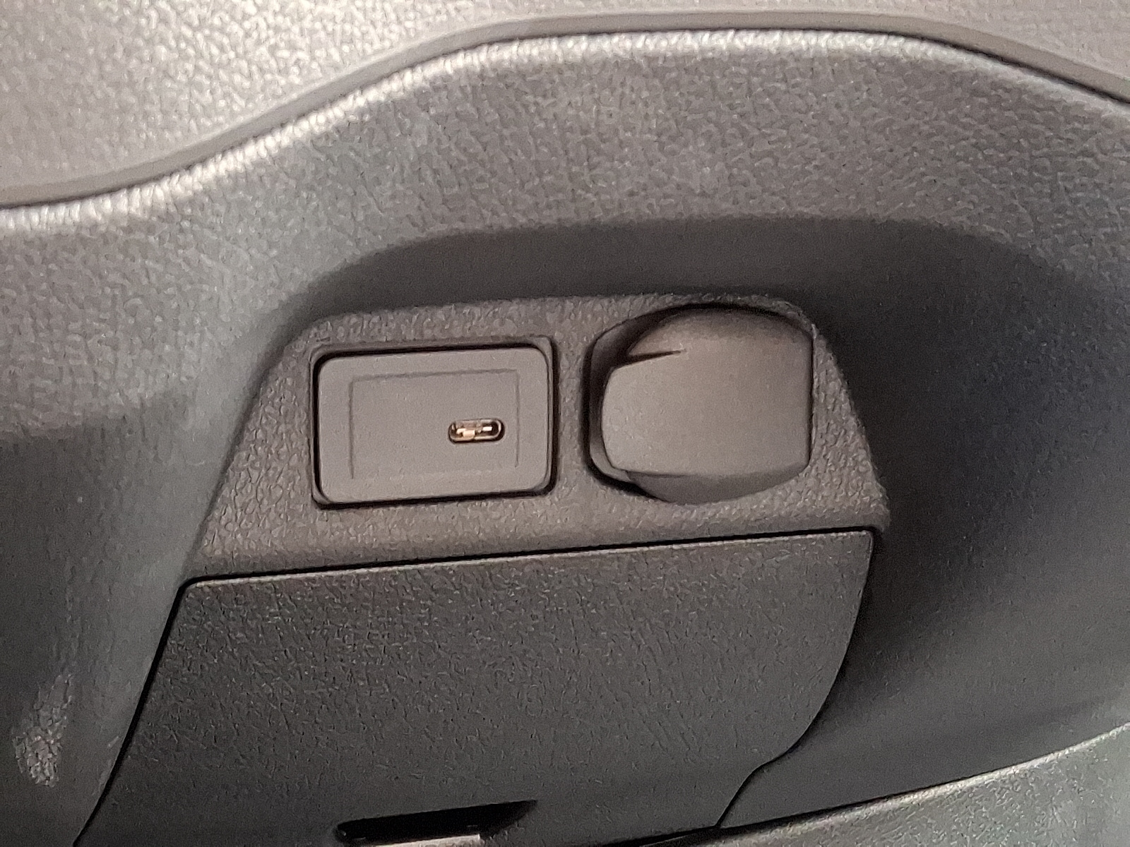 2024 Mercedes-Benz Sprinter Cab Chassis Base - Photo 24