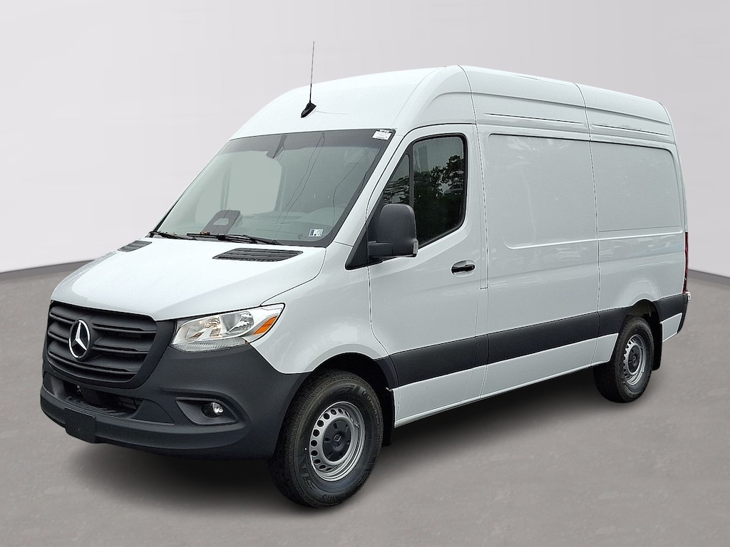 New 2025 Mercedes-Benz Sprinter 2500 Standard Roof 4-Cyl Diesel Van Cargo Van