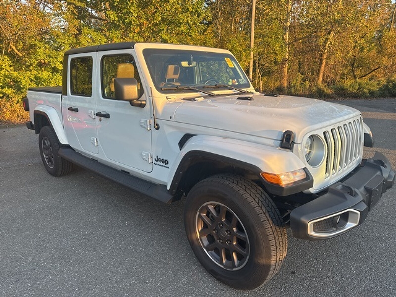 2022 Jeep Gladiator Overland photo 4