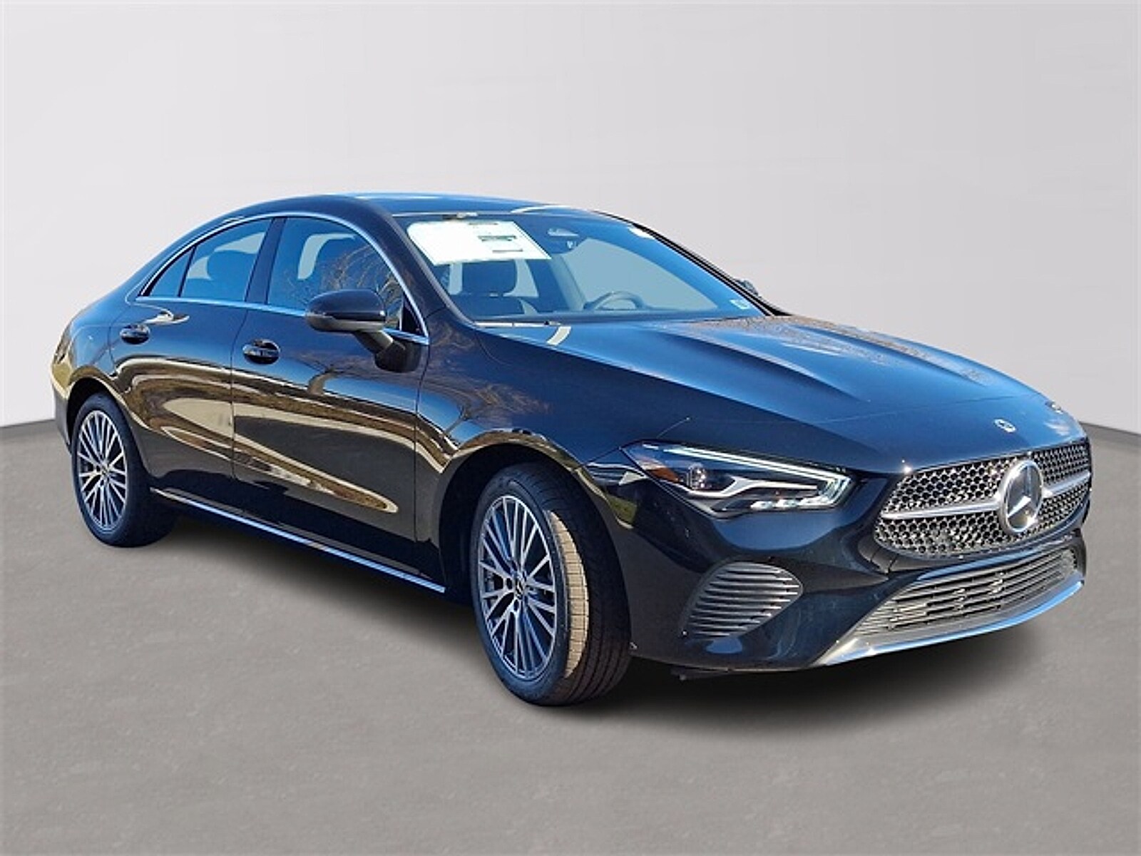 2025 Mercedes Benz CLA 250 4MATIC photo 3