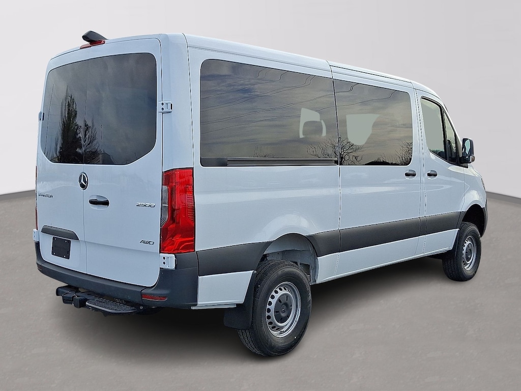 New 2025 Mercedes-Benz Sprinter 2500 Standard Roof 4-Cyl Diesel HO Van Cargo Van