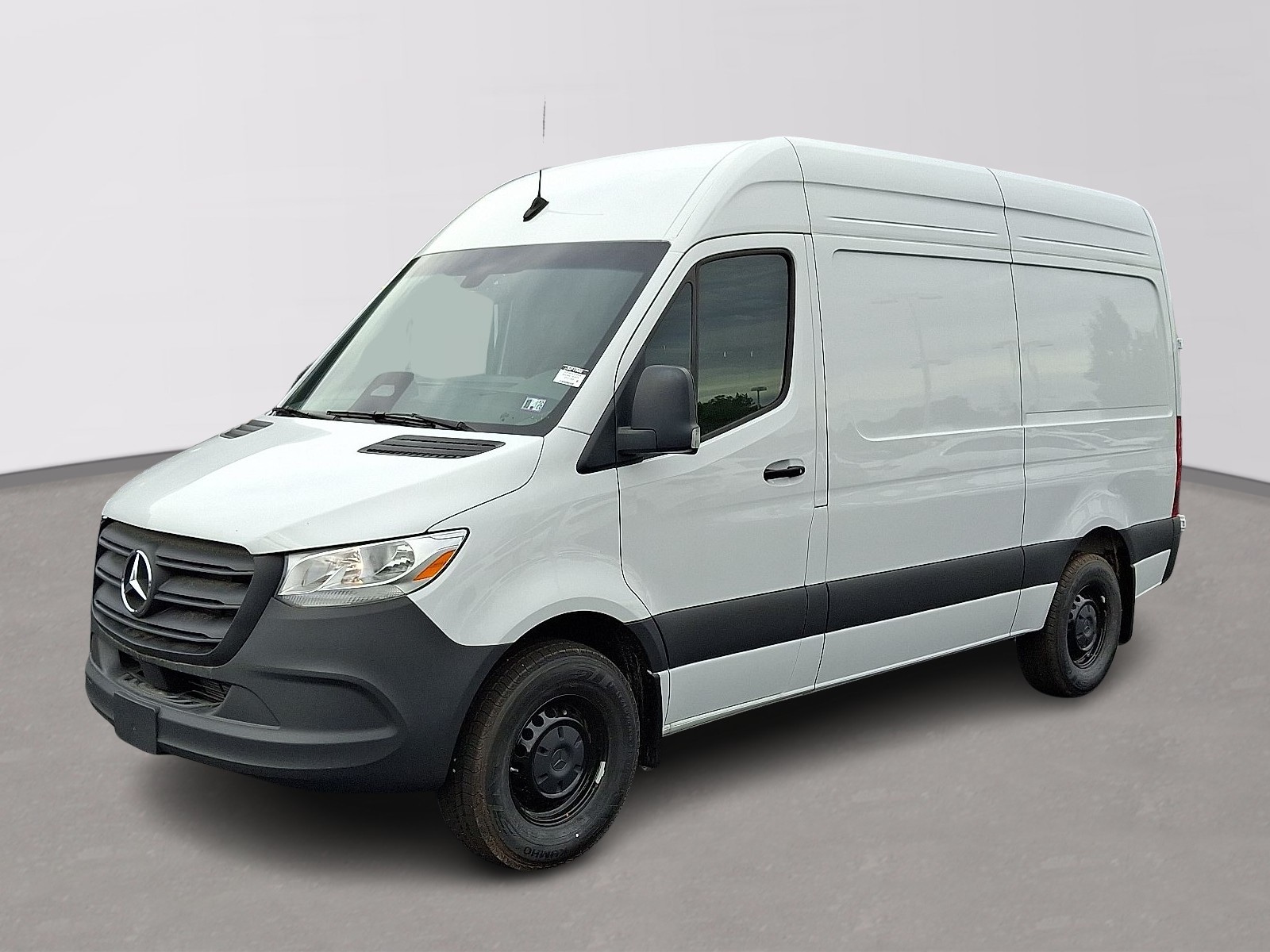 2025 Mercedes-Benz Sprinter Cargo Van Base's photo